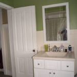 1416 East 4th Street - Duluth rental property - bathroom